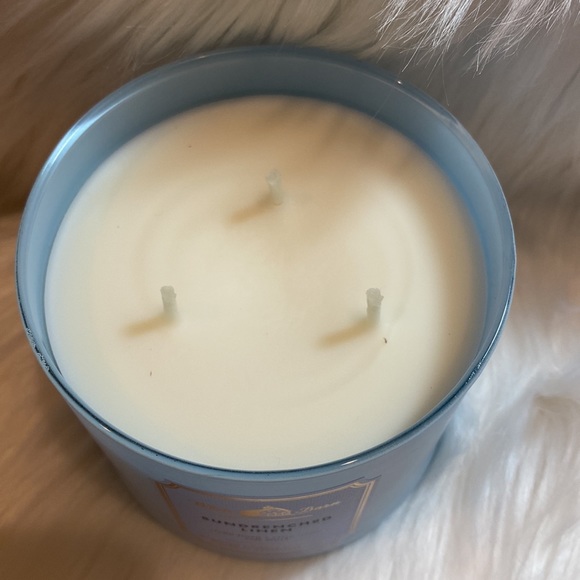 “SUN DRENCHED LINEN” by BBW / WB, 3-Wick Scented Candle, 14.5 oz / 411 g, NWTag - Picture 2 of 5